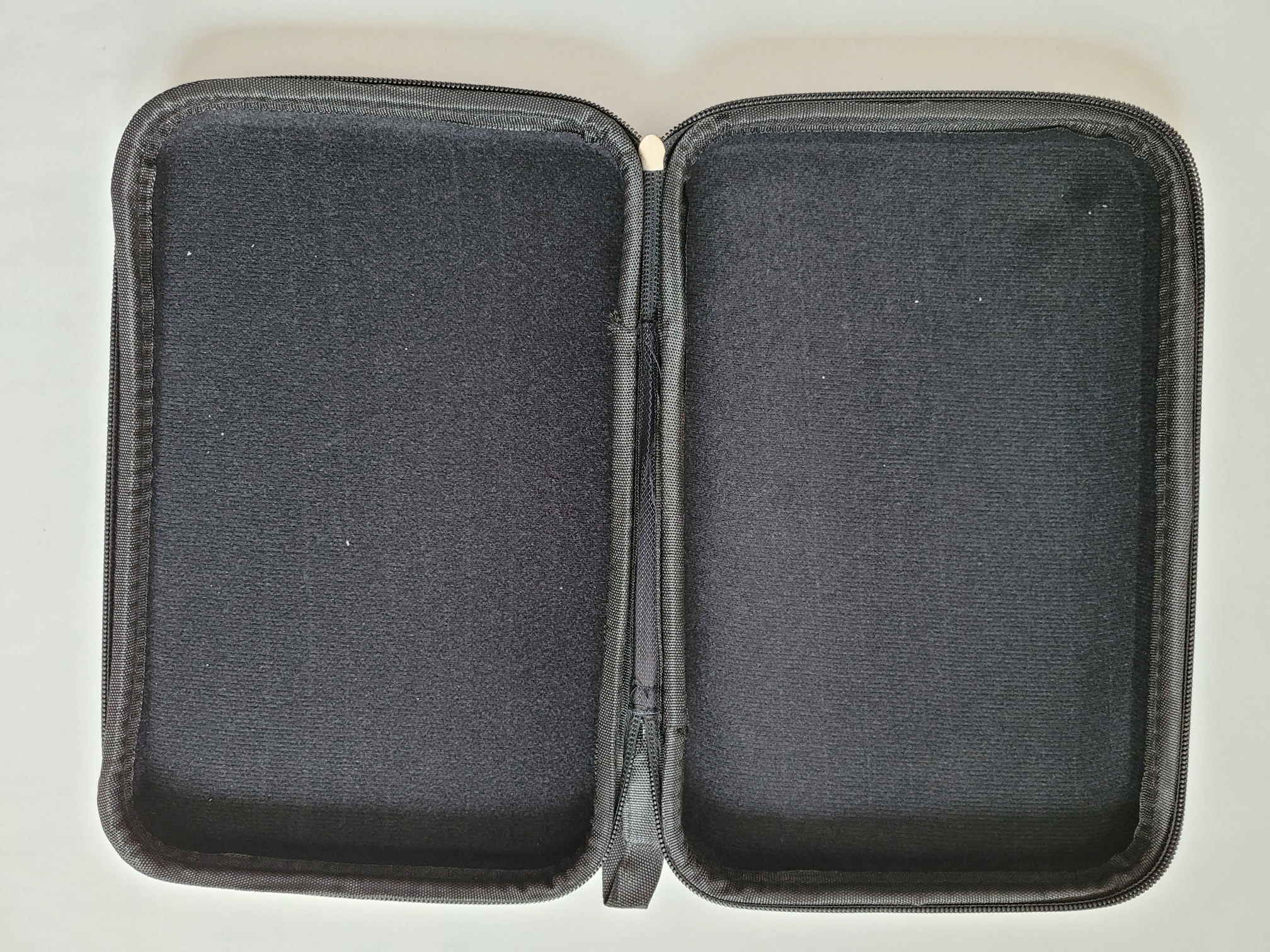 Loki Doppelhülle Hardcase – Bild 4